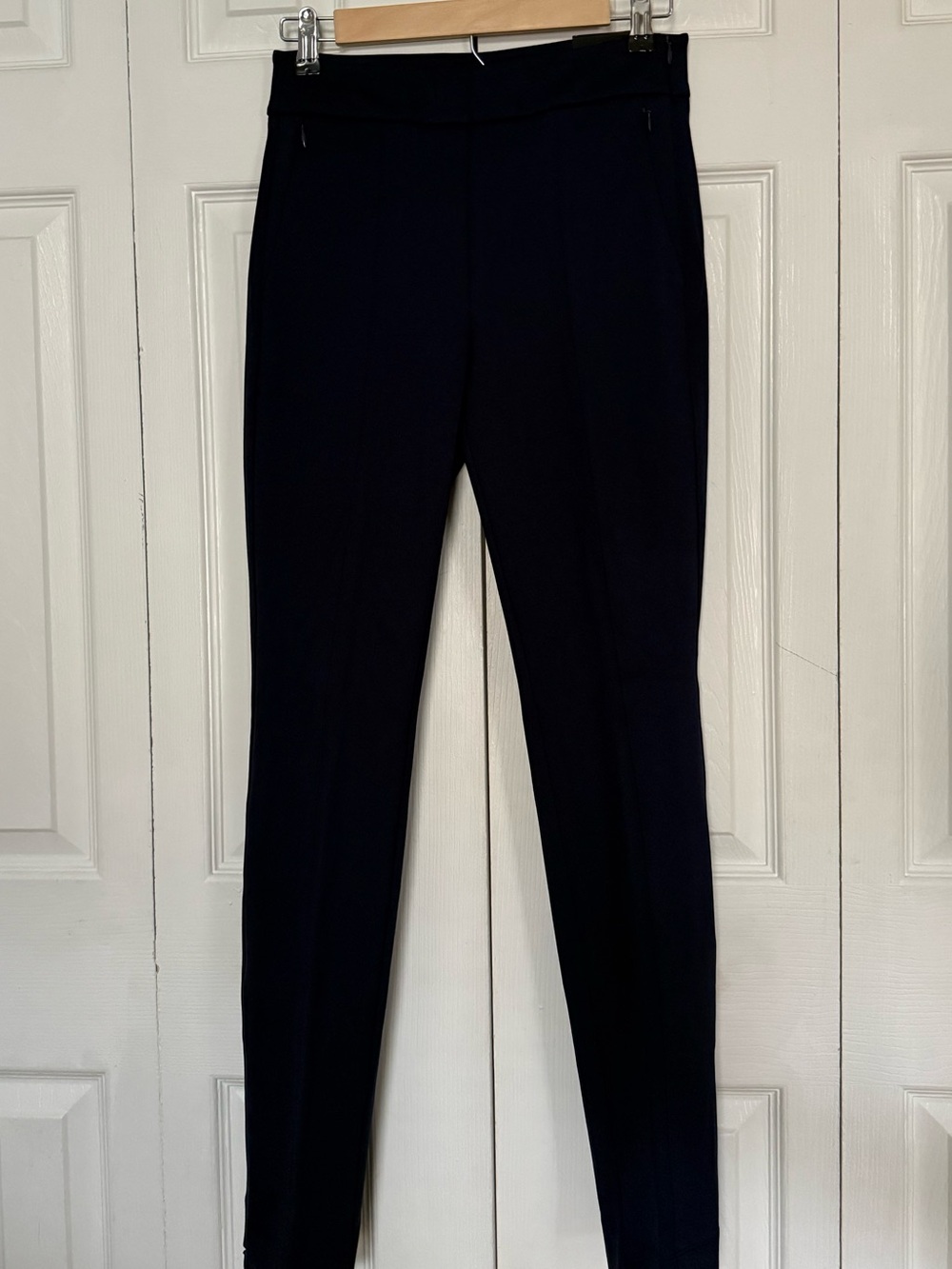 White House Black Market Navy Women's Slim Trousers